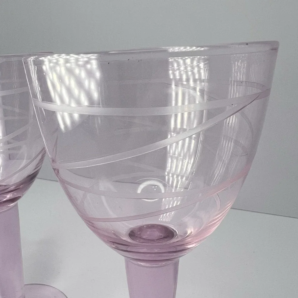 Vintage Pink MCM Wine Glasses‎ Etched Swirl Pattern Thick Stem  7
